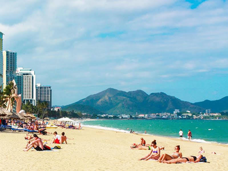 Azura Hotel Nha Trang Exterior photo