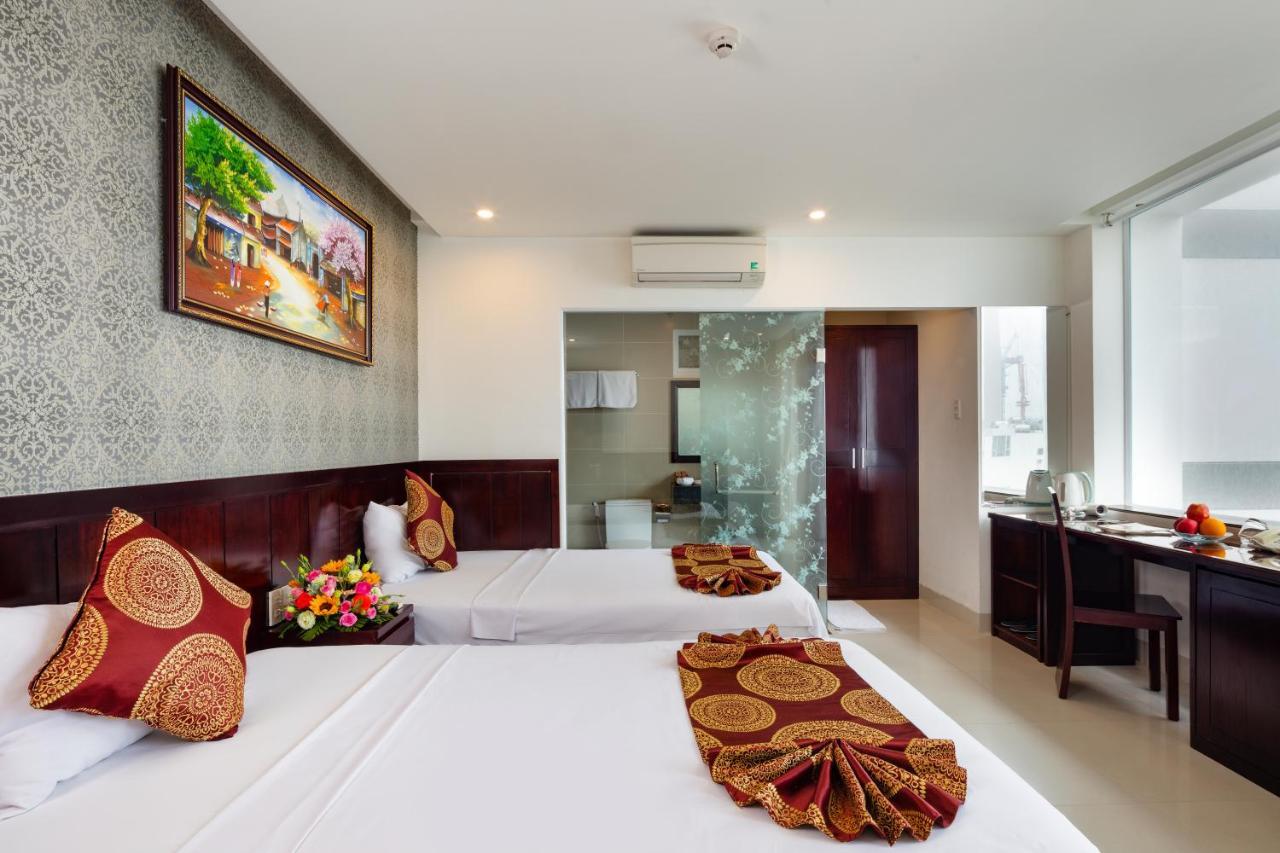 Azura Hotel Nha Trang Exterior photo