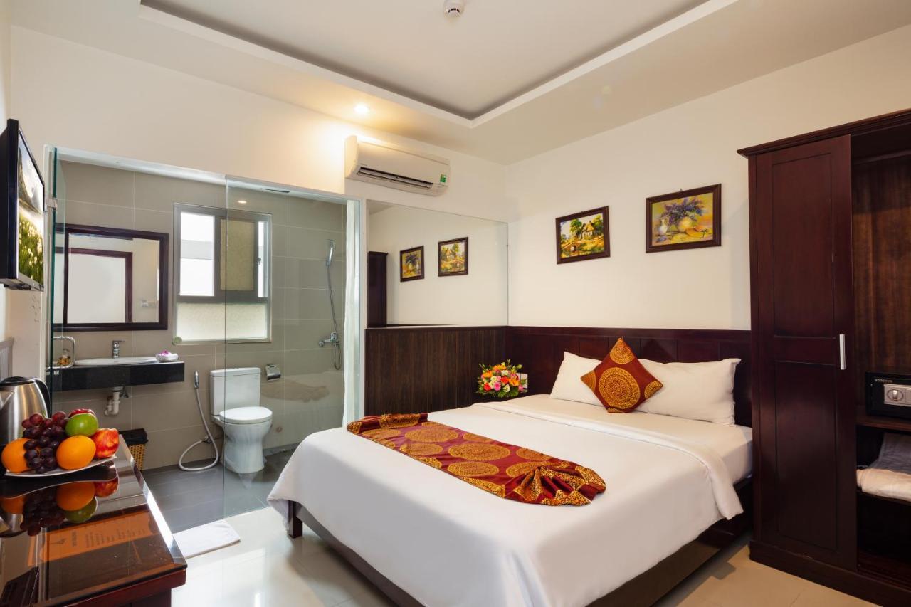 Azura Hotel Nha Trang Exterior photo