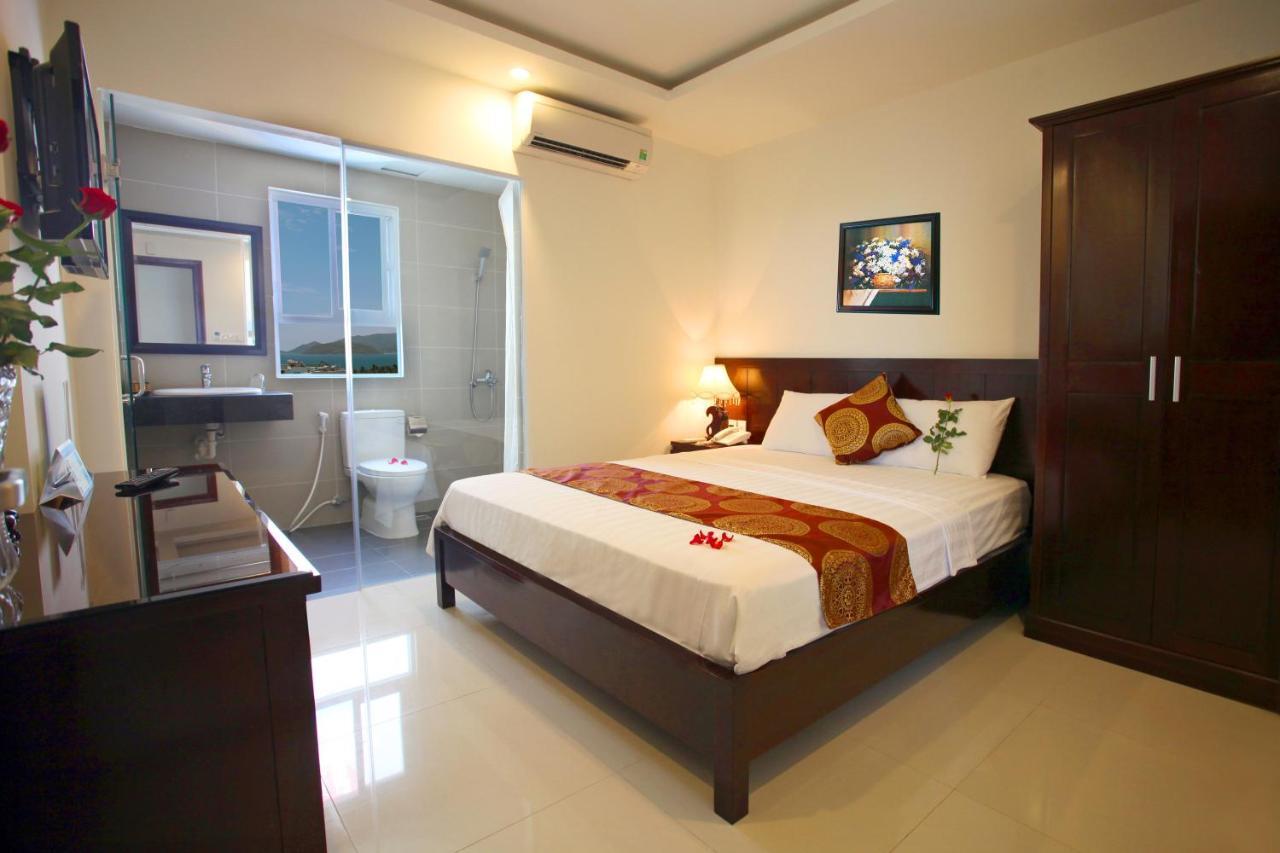 Azura Hotel Nha Trang Exterior photo